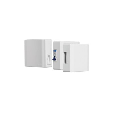 Caixa Sob Cdt Disjuntor Unipolar Com Tomada 20a 250v Ilumi