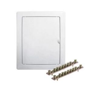 Quadro de Distribuição para 16 Disjuntores Nema ou 24 Din com Barramento