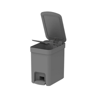 LIXEIRA TRIUM 6L C/ PEDAL CHUMBO