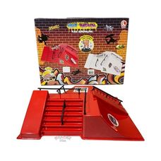 PISTA DE SKATE RADICAL VERMELHO