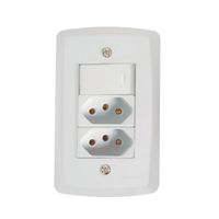 Interruptor Simples E 2 Tomadas 2p+T 10a 250v Tramontina Lux2 Interruptor Simples E 2 Tomadas 2p+T 10a 250v Tramontina Lux2